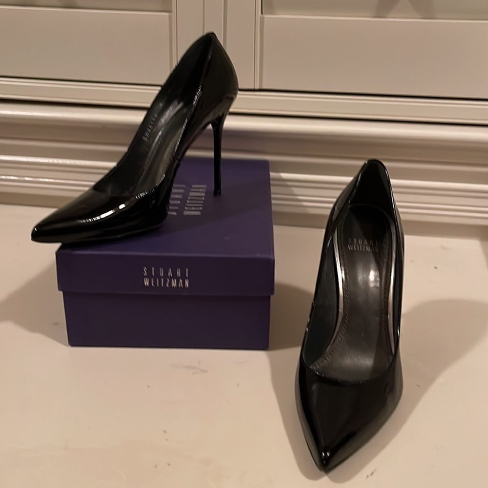 Stuart Weitzman Nouveau blk patent heels size 8.5 - Picture 2 of 6